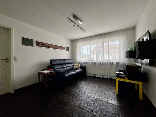 Wohn- / Esszimmer oben - 1 - 