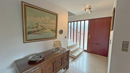 Eingangsbereich Erdgeschoss - 