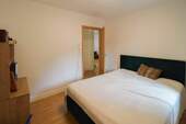 Schlafzimmer 2 OG links Hinterhaus - 