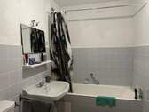  Badezimmer - 2 Zimmer Etagenwohnung zur Miete in Flensburg