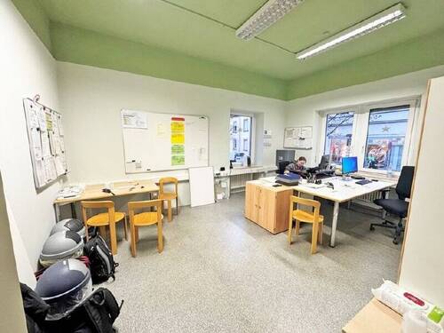 Büro 3 - 5 Zimmer Etagenwohnung zum Kaufen in Ravensburg