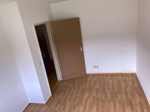 ceda4751-4809-40c8-ae95-e3a972578eb5.jpg - 