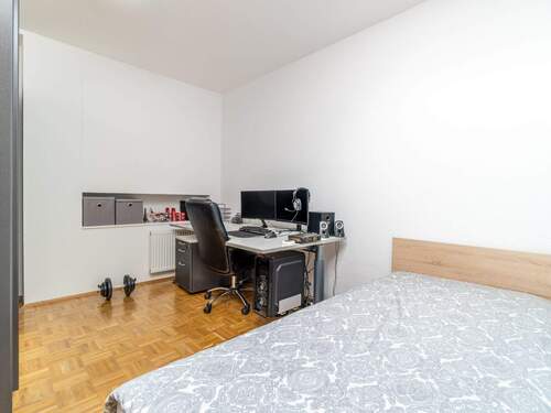 Zimmer 3 (ETW2) - 