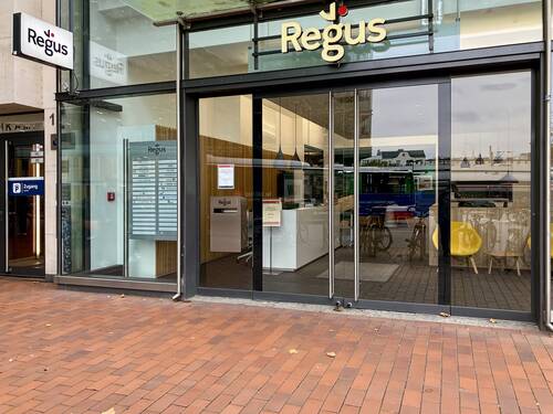 Regus_HAMBURG, Altona _Germany_Centre 4902_Buildin - Privater Büroraum für 1 Person in Regus HAMBURG, Altona