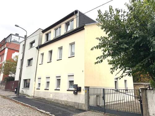 Straßenansicht - MFH mit Entwicklungspotenzial nahe der Dresdner Neustadt