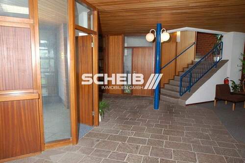 Foyer - Büro mit 24,90 m&sup2; in Schwäbisch Hall zur Miete