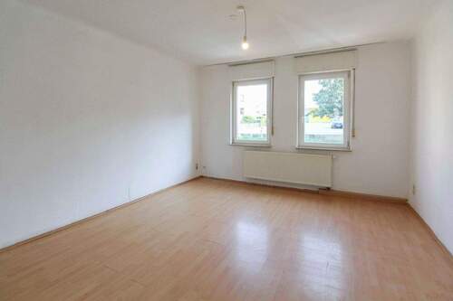 Schlafzimmer - 3 Zimmer Etagenwohnung in Stuttgart