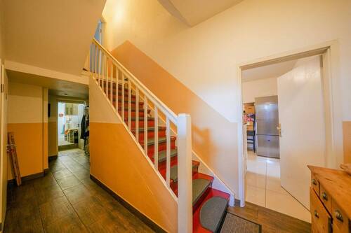 3 - 8 Zimmer Mehrfamilienhaus, Wohnhaus in Erkelenz