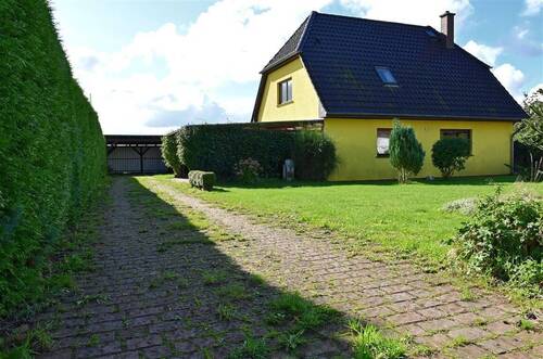 Hausansicht - 4 Zimmer Einfamilienhaus zum Kaufen in Kenz-Küstrow