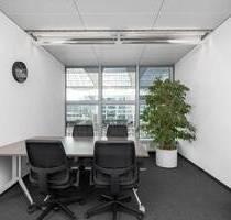 Beziehen Sie einsatzbereite Großraumbüros für 10 Personen in Regus München Airport - Freising Oberdingermoos