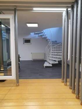 UG: Ausstellungsfläche - 