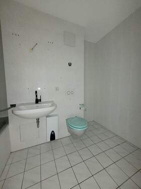 Bad mit WC, Waschmaschinenanschluss - 