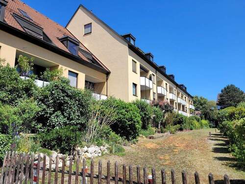 Grünanlage - Etagenwohnung mit 60,00 m&sup2; in Nürnberg zur Miete