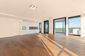 Wohnraum 3 - 3 Zimmer Etagenwohnung zur Miete in Frankfurt am Main