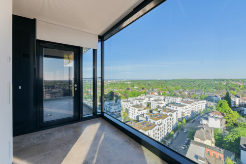Wintergarten + Loggia - Etagenwohnung mit 143,00 m&sup2; in Frankfurt am Main zur Miete