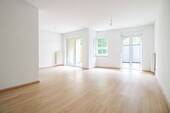 Wohnzimmer - 2 Zimmer Etagenwohnung zum Kaufen in Magdeburg