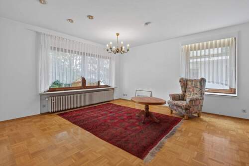 Wohnzimmer - 4 Zimmer Bungalow zum Kaufen in Marxzell / Schielberg