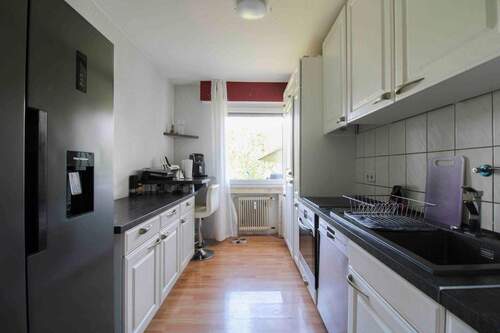 3 Küche - 3 Zimmer Etagenwohnung in Bergheim