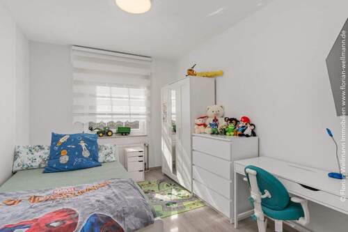 Kinderzimmer 1 ebenfalls mit 11,29 m² - 