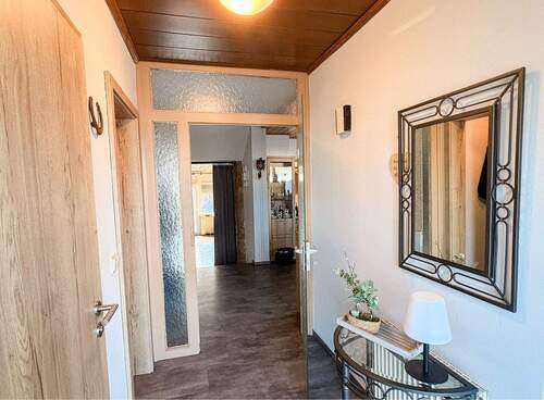 Eingangsdiele - Reihenendhaus mit 131,30 m&sup2; in Ibbenbüren zum Kaufen