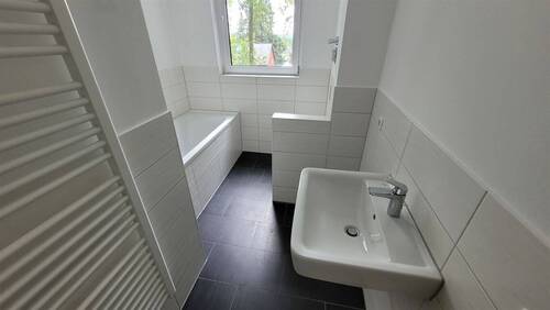 Bad - 3 Zimmer Etagenwohnung in Chemnitz