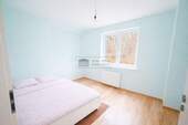 Schlafzimmer EG - 