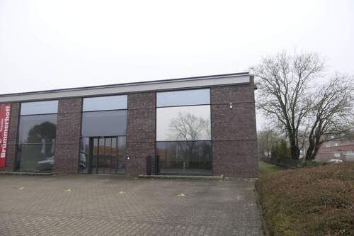 Außenansicht - ***GROßZÜGIGE AUSSTELLUNGSFLÄCHE MIT IDEALER ANLIEFERUNG ZU VERMIETEN***