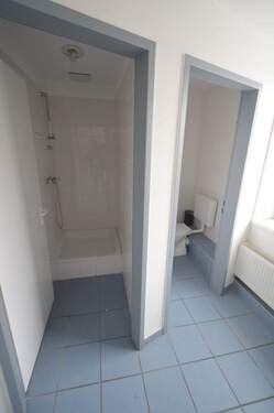 WC/ Dusche - 