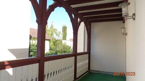 Balkon...JPG - 3-Raum-Wohnung mit großem Balkon Hochparterre