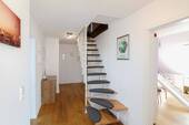 Treppe zum Spitzboden - 