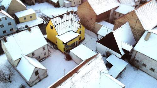 Nord-Ost-Ansicht - 9 Zimmer Mehrfamilienhaus, Wohnhaus zum Kaufen in Herzogenaurach