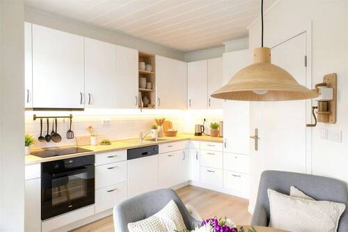 Küche - (KI generiert) - 2 Zimmer Etagenwohnung in Preetz