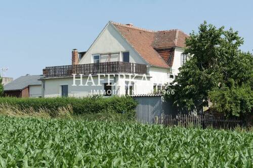 Ansicht - Doppelhaushälfte mit Charme und Potential in Radebeul-Wahnsdorf