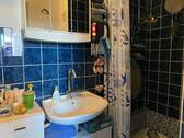 Badezimmer im Anbau - 