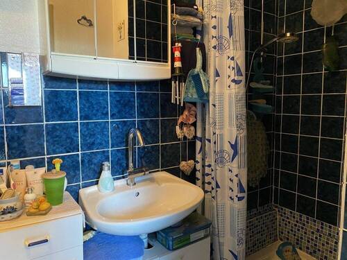 Badezimmer im Anbau - 