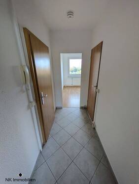 Flur - Etagenwohnung mit 56,00 m² in Chemnitz zur Miete