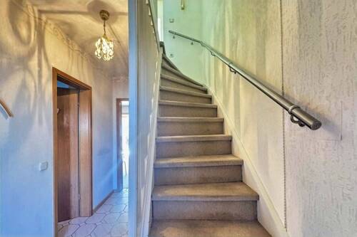 Flur - 3 Zimmer Reihenmittelhaus zum Kaufen in Lübeck