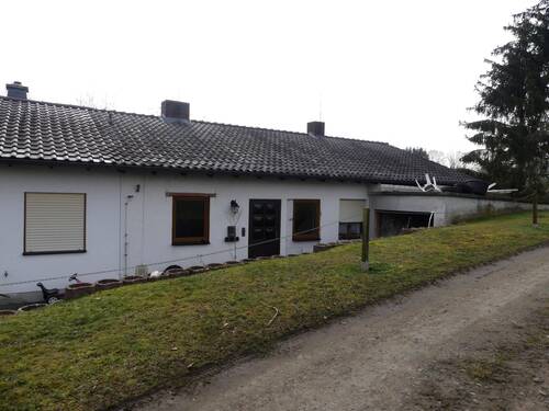 Bild 3 - 4 Zimmer Etagenwohnung in Schrecksbach