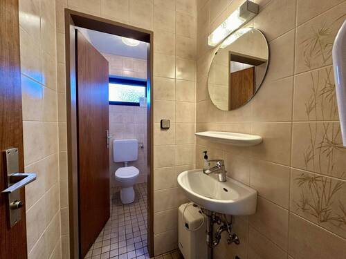 Besuchertoilette - 