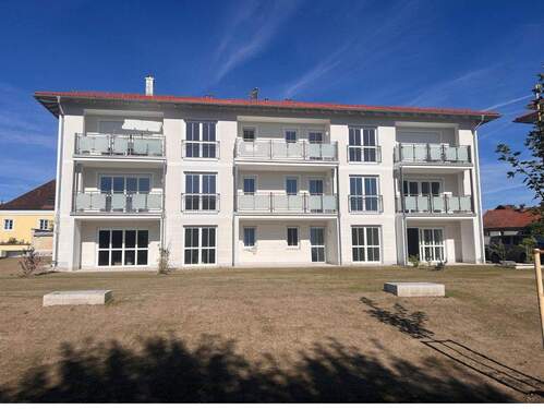 Bild 2 - 3 Zimmer Etagenwohnung zum Kaufen in Kirchham