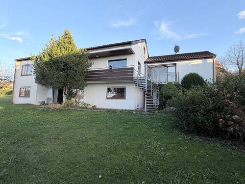 Südansicht.JPG - 6 Zimmer Einfamilienhaus in Baindt