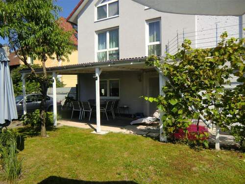 Überdachte Terrasse - 6 Zimmer Doppelhaushälfte zum Kaufen in Mering