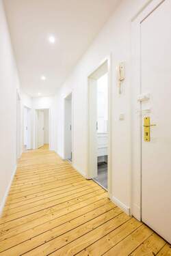 Flur_01.jpg - 3 Zimmer Etagenwohnung zum Kaufen in Hamburg