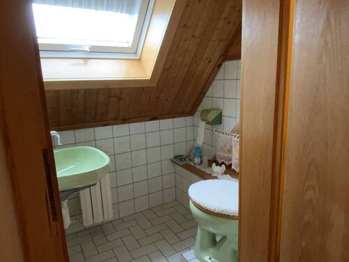 WC im Dachgeschoss - 
