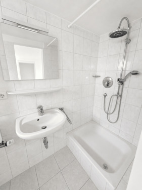 Duschbad Ansicht 2 GG - 