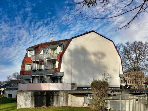 Außenansicht - Vermietete Dachgeschosswohnung in Brieselang