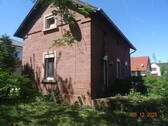 Gartenseite - Freistehendes Reichsbahn-Haus mit großem Grundstück und (fast) unbegrenzten Möglichkeiten