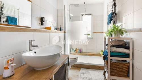 1. OG Badezimmer 2 - 