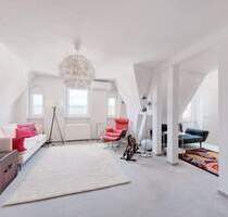 Top-Gelegenheit: 2-Zimmer-Dachgeschosswohnung - Stuttgart Mitte