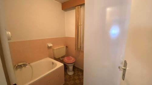 Badezimmer im Erdgeschoss - 